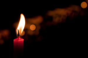 Adventtikynttilä