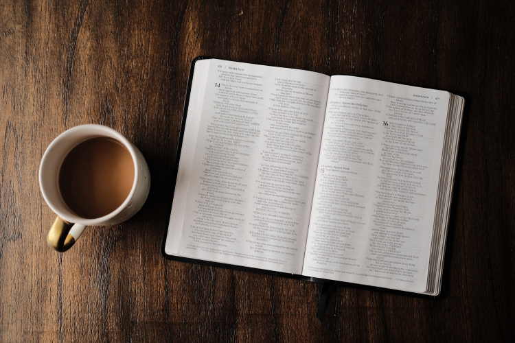 kahvia ja raamattua