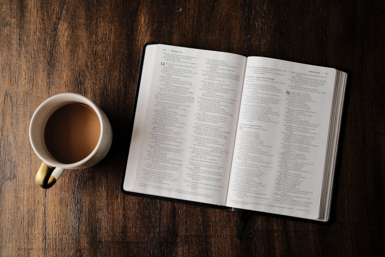 kahvia ja raamattu